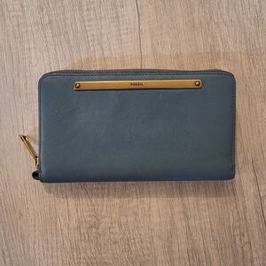 Fossil Wmens Liza Zip Around Clutch wallet - Blue Leather